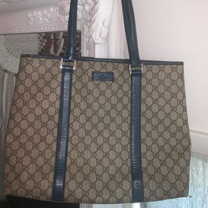 Gucci purse